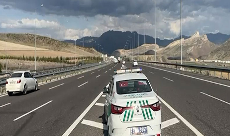Niğde’de bayram tatiline çıkan sürücülere uyarı