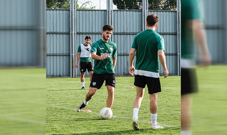Bursaspor, pas ve sonuçlandırma çalışması yaptı