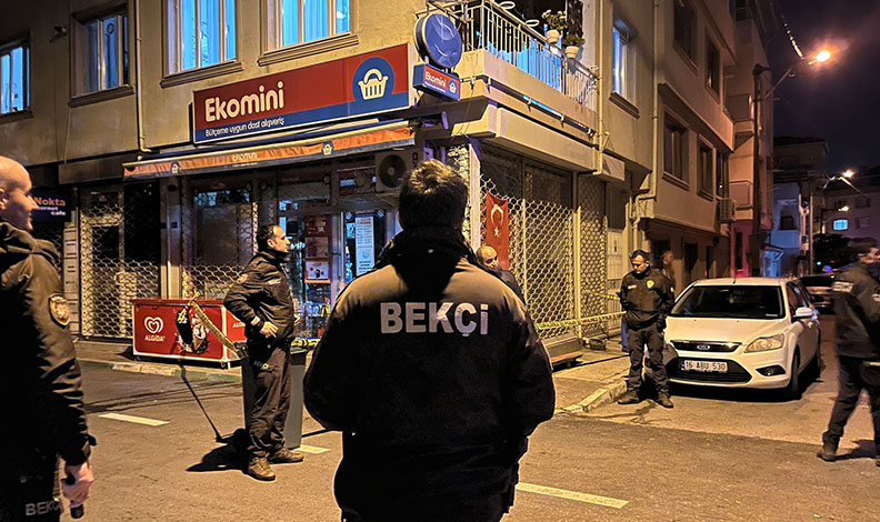 Bursa’da husumetlilerin kavgasında kan aktı