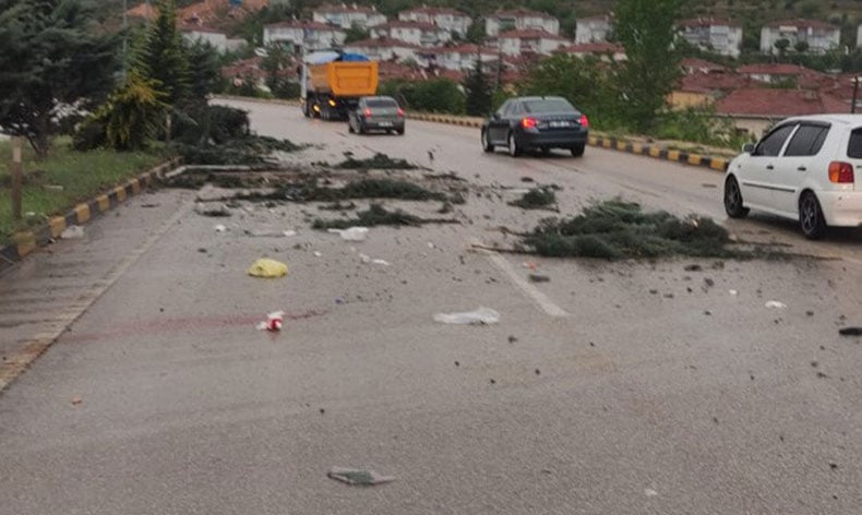 Kayganlaşan yol kazaya neden oldu