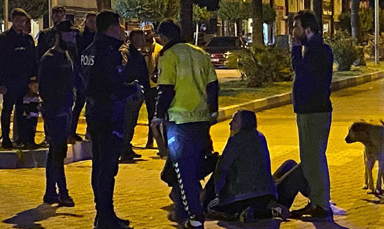 İki motosiklet çarpıştı: 2 yaralı