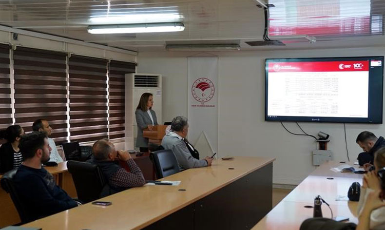 Adana’dan Rusya’ya ihracat yapanlara eğitim verildi