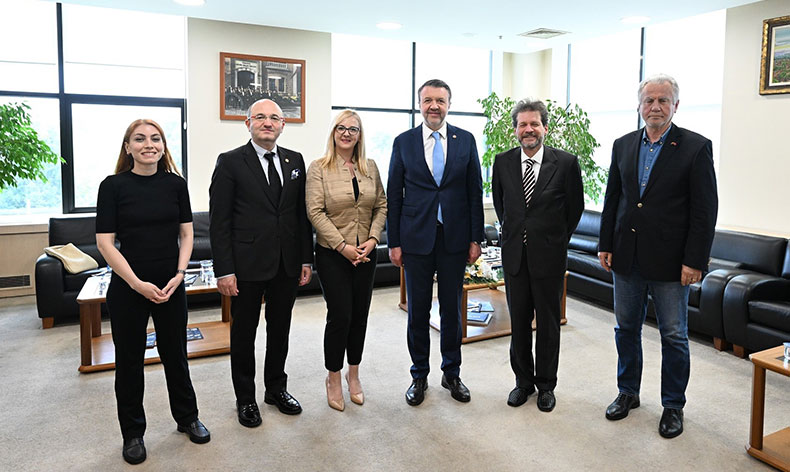 “Kuzey Makedonya ile ticarette önemli fırsatlara sahibiz”