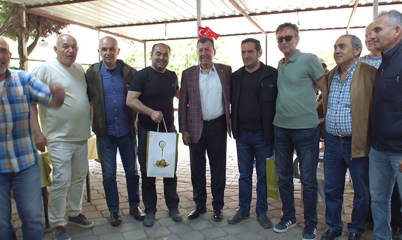 Balıkesir’de Briçte Egemenlik Turnuvası yapıldı