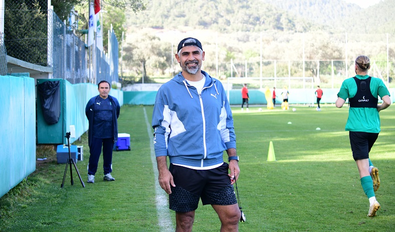 Bodrum Futbol Kulübü Teknik Direktörü İsmet Taşdemir: “Sıkı bir 7 maç bizi bekliyor”