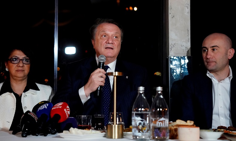 Beşiktaş Başkanı Hasan Arat: “Yönetimler, denetlenebilir hale geldiğinde Türk futbolu kurtulabilir”