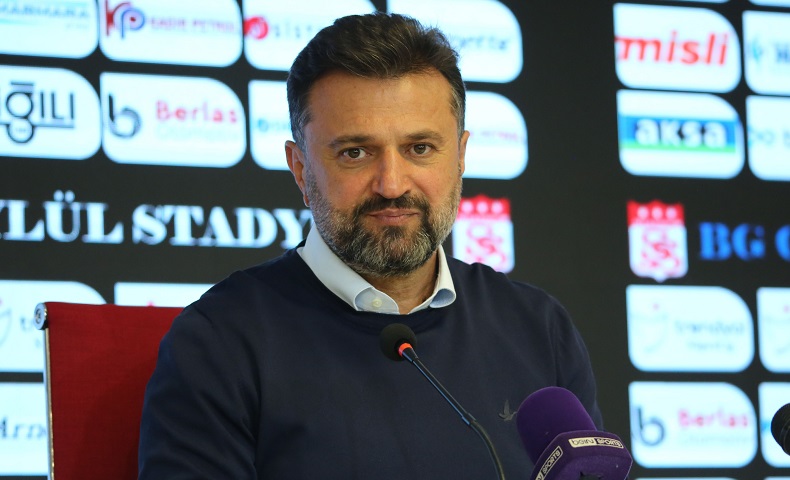 Sivasspor Teknik Direktörü Bülent Uygun: “Ligde kalmayı garantiledik”