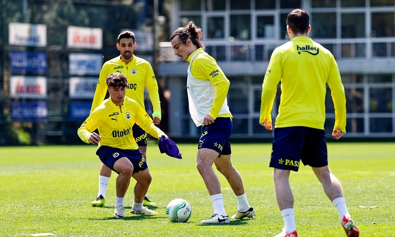 Fenerbahçe, Olympiakos maçı hazırlıklarını sürdürdü