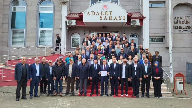 Ercan Öncebe mazbatasını alarak göreve başladı