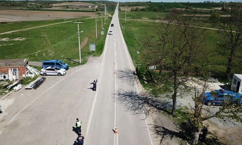 Jandarmadan dron destekli trafik denetimi