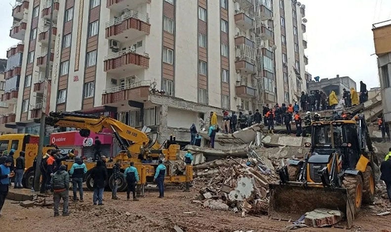 51 kişinin öldüğü Furkan Apartmanı’nda kolon kesildiği bilirkişi raporuyla tespit edildi