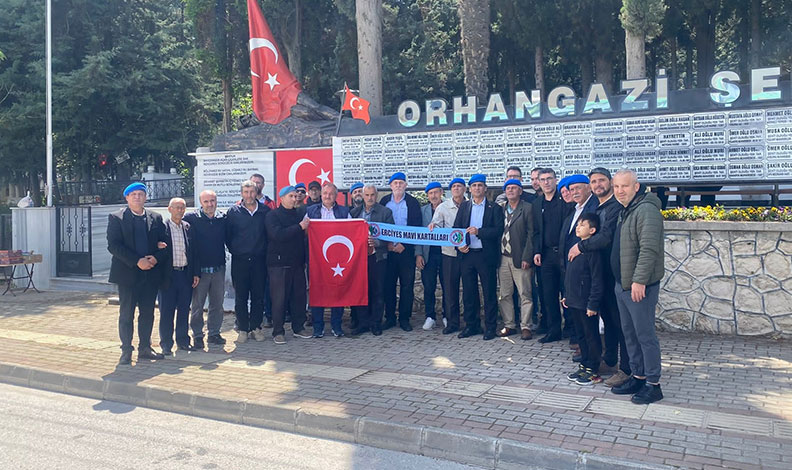 Şehit arkadaşlarını unutmadılar