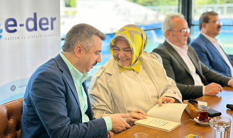 Yazar-öğretmen buluşmalarında konuk Ayşen Gürcan
