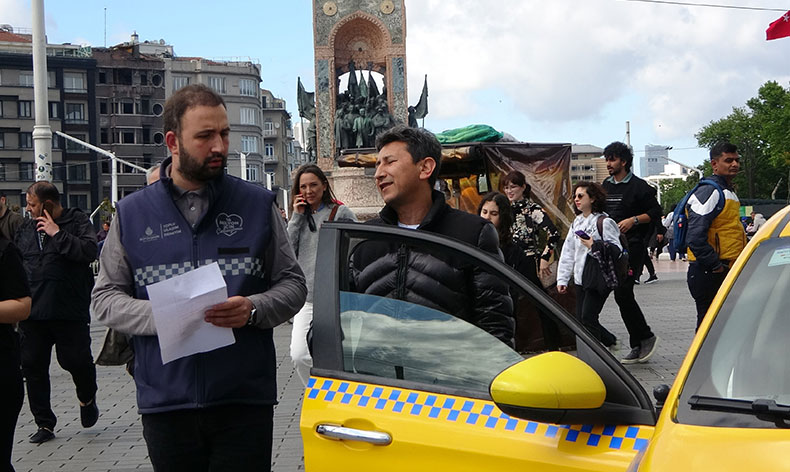 Taksilere araç içi kamera denetimi
