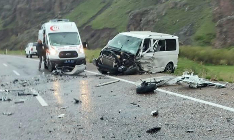 Ağrı’daki kazada ölü sayısı 3’e yükseldi