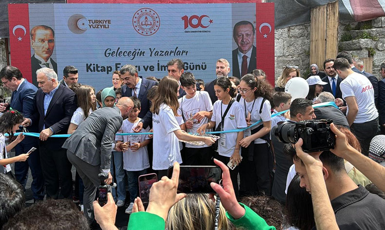 “Projenin meyvelerini hep beraber görüyoruz”