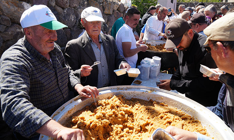 Niğde’de asırlık gelenek ‘Helva Şenliği’
