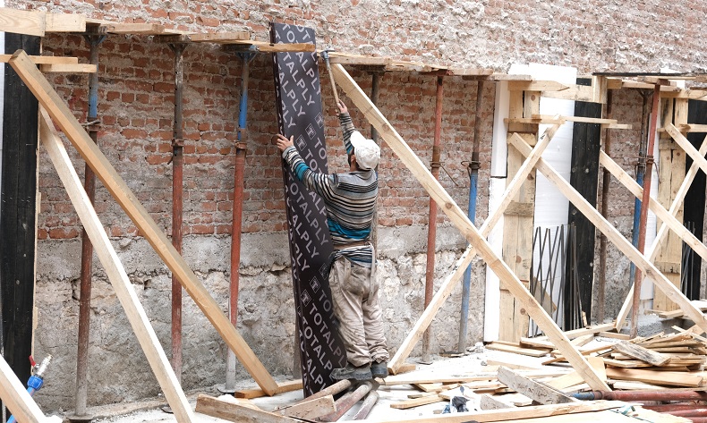 İnşaat ve temizlik işçileri 1 Mayıs’ı çalışarak geçirdi