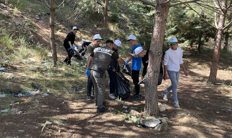 Manisa ormanlarını korumak için yürüdüler