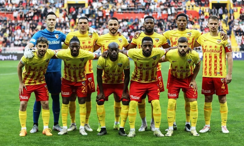 Kayserispor ligde kalmayı garantiledi