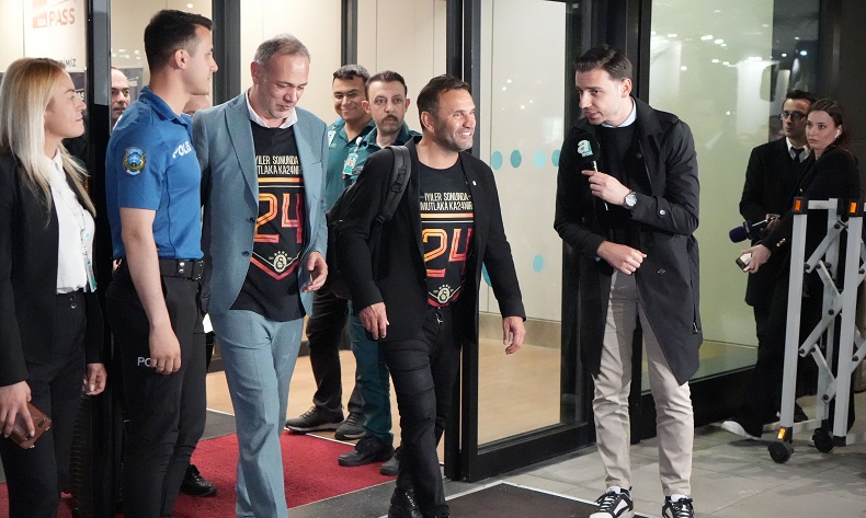 Galatasaray Teknik Direktörü Okan Buruk: “Rekorlar kırarak şampiyon olduk”