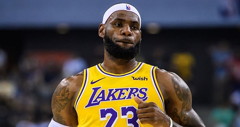 Lebron James! Kafaları karıştırdı