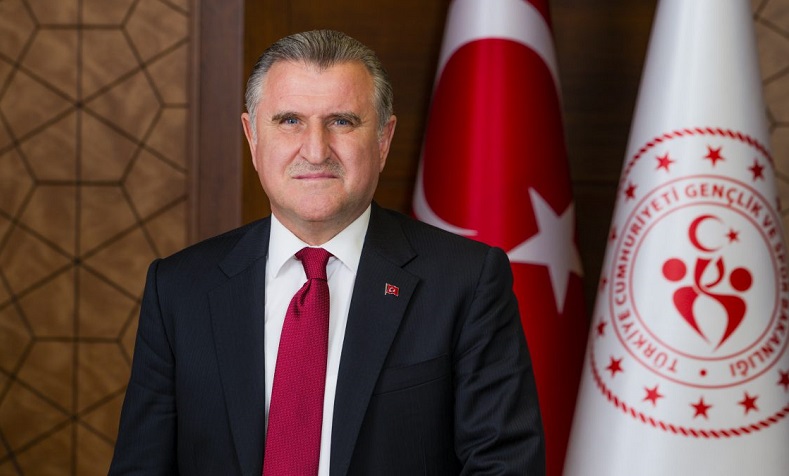 Gençlik ve Spor Bakanı Dr. Osman Aşkın Bak’tan Beşiktaş’a tebrik