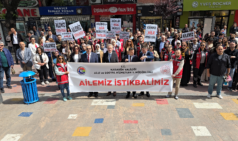‘Ailemiz İstikbalimiz’ kortej yürüyüşü