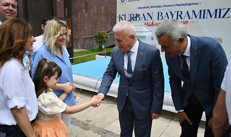 Mustafa Bozbey, Büyükşehir ailesiyle bayramlaştı