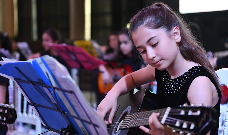 Bilgi Evleri öğrencilerinden yetenek dolu gösteri