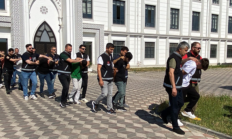 Mahir öğretmenin cinayetine ilişkin 11 şüpheli adliyede