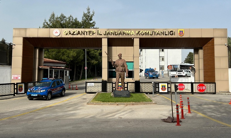Vatandaşları yaklaşık 3 milyon lira dolandıran 23 şüpheli yakalandı