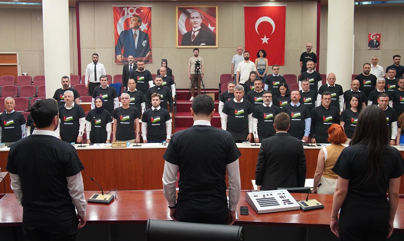 Avcılar Filistin için tek yürek