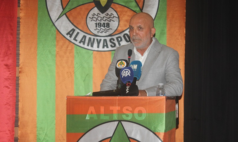 Alanyaspor’da başkanlığa tekrar Hasan Çavuşoğlu seçildi