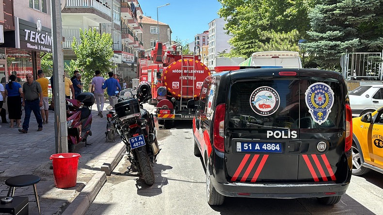 Niğde’de bir evde çıkan yangın paniğe neden oldu