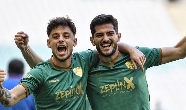 Bursaspor’dan 2 oyuncuya veda mesajı