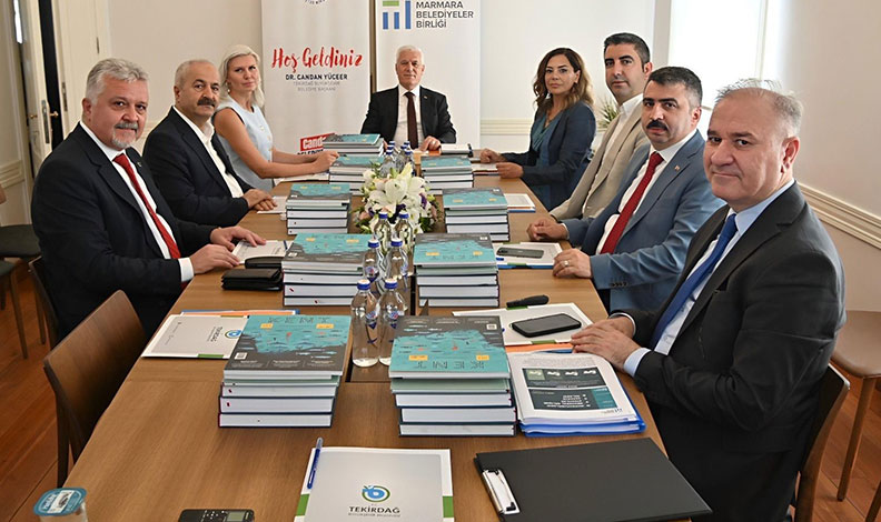 Marmara Belediyeler Birliği’nde gündem sokak hayvanları ve deprem