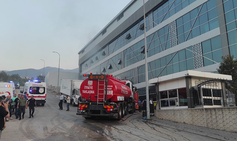 Bursa’da tekstil fabrikasında yangın