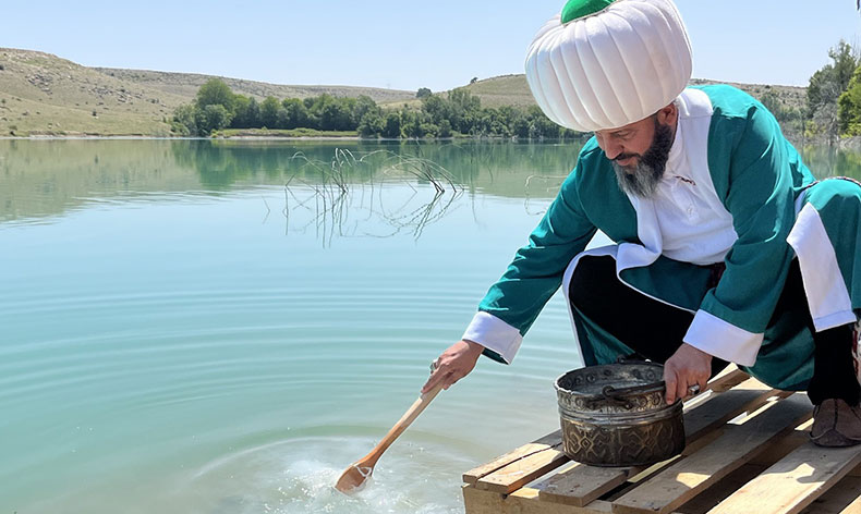 Muhteşem festival göle maya çalma ile başlıyor