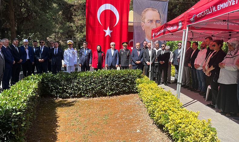 15 Temmuz şehitleri dualarla anıldı
