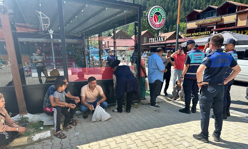 Dilencilere zabıta ekiplerinden operasyon