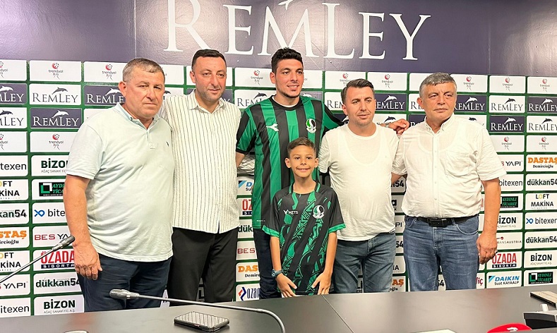 Salih Dursun Sakaryaspor’da