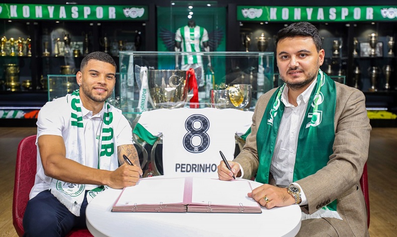 Konyaspor, Pedrinho transferini açıkladı