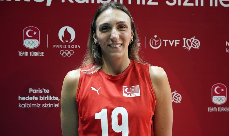 Milli voleybolcu Aslı Kalaç: “Olimpiyatlara çok iyi çalıştığımızı, hazırlandığımızı düşünüyorum”