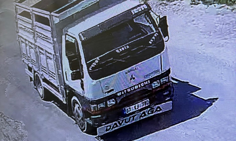 Kaza yaptıktan sonra kaçan sürücü jandarmadan kaçamadı