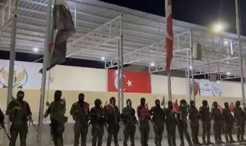 Suriyeli komutandan provokasyon uyarısı! ‘Türk bayrağı bizim için kutsal’
