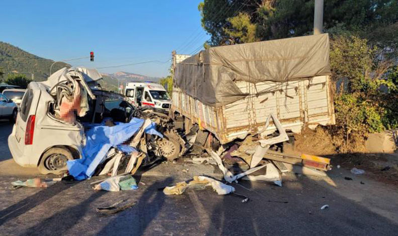 Manisa’da trafik kazası: 4 ölü