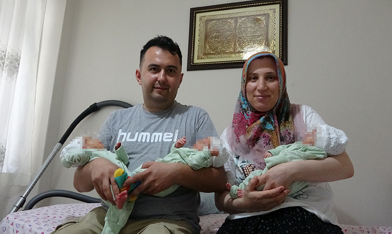 Yıllarca 1 bebek beklerken üçüzleri oldu