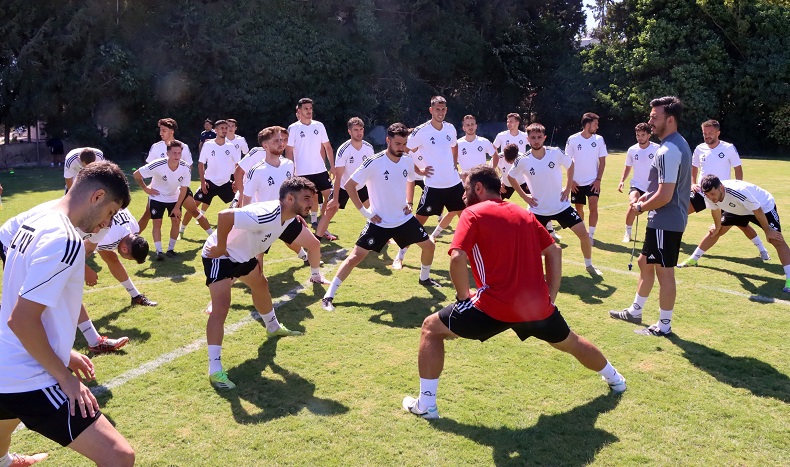 Altay’da oyuncular sağlık kontrolüne girmedi