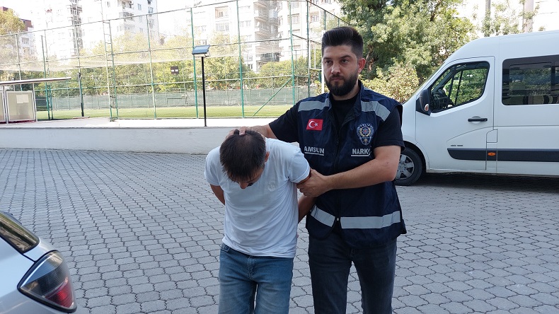 Polisin takibi sonucu uyuşturucuyla yakalan şahıs tutuklandı
